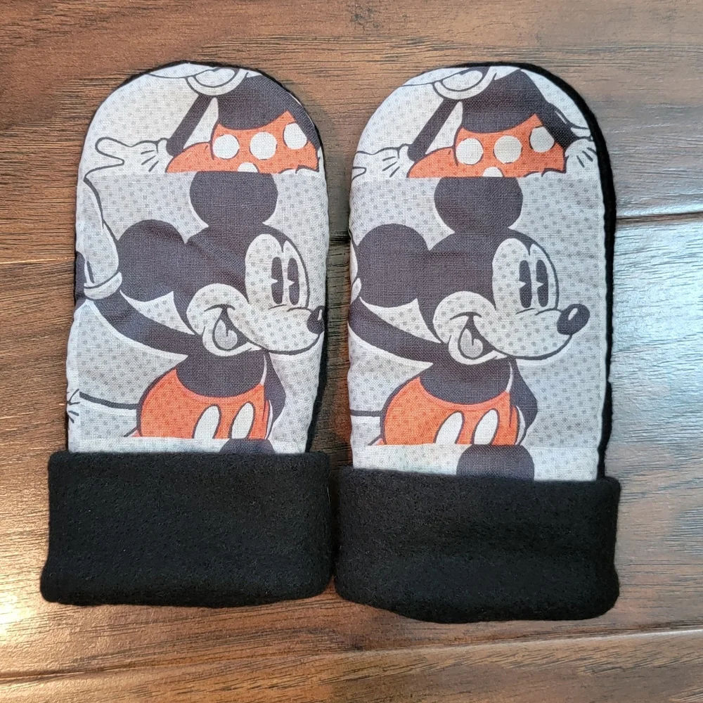 Disney Mickey Mouse Fabric Fleece Kids Mittens